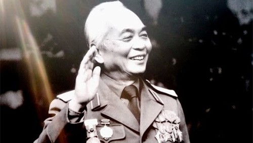 General Vo Nguyen Giap in the current of national history - ảnh 1